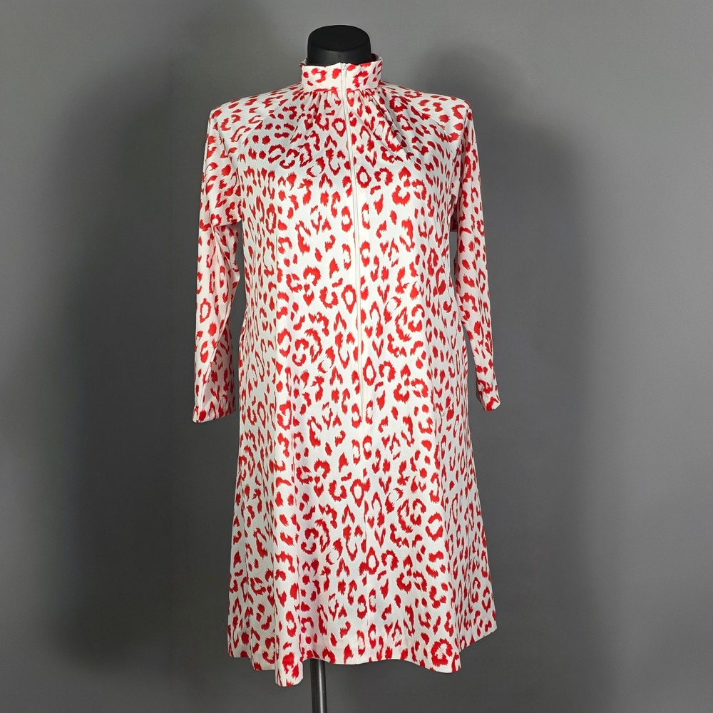 Travel-Lite Vintage Red White‎ Animal Print Zip Mock Neck Dress Medium